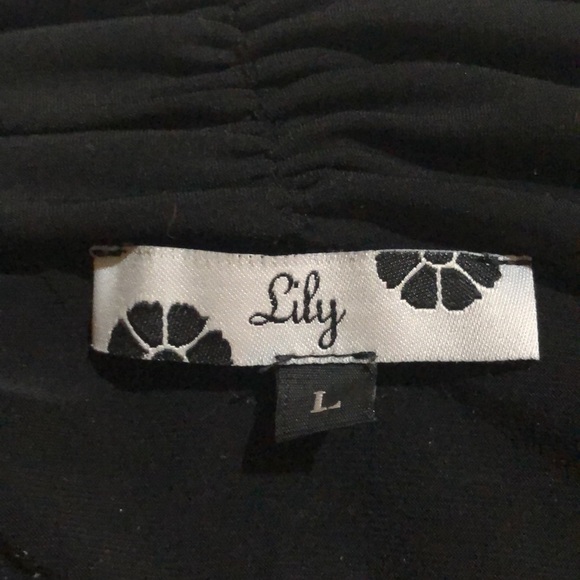 Lily shrug in black - Picture 4 of 4